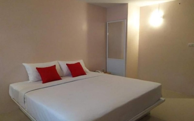 Bird Room Hotel - Pratunam