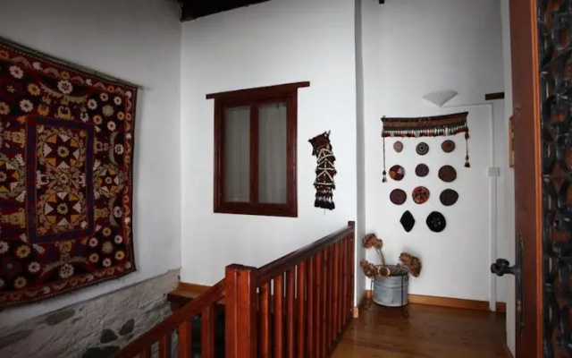 Dorina Cottage