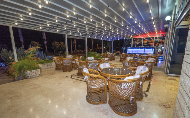 Kleopatra Celine Hotel