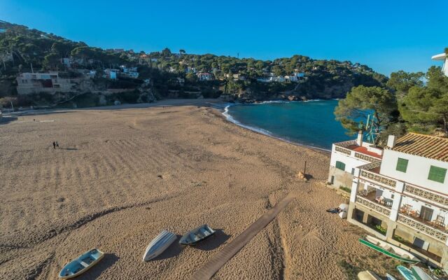 Sr-39 Begur SA Riera 6 PAX