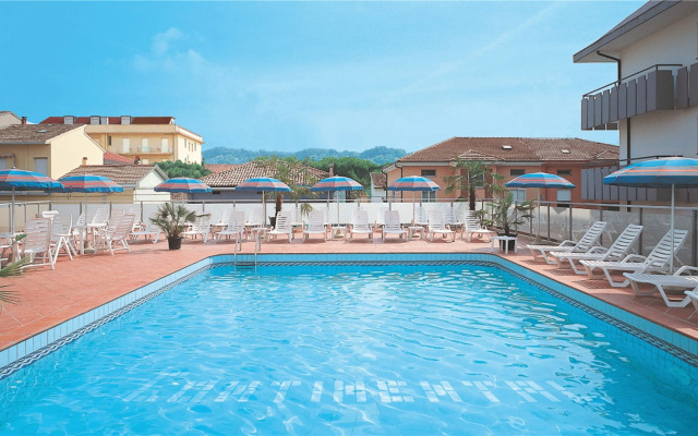 Residence Continental Resort