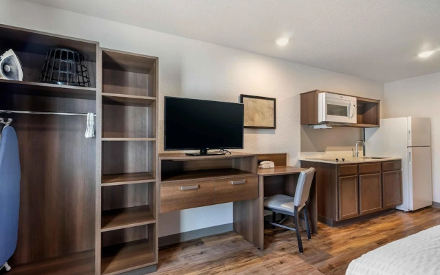 Extended Stay America Select Suites Tampa Brandon East