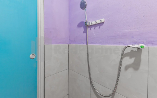 Bojongsoang Guesthouse RedPartner