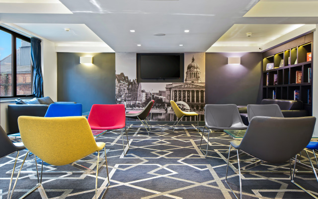 Aparthotel Roomzzz Nottingham City