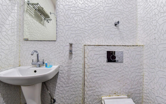 FabHotel Mayank Residency