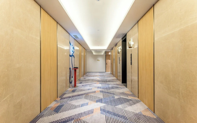 Holiday Inn Express Shanghai Hongqiao CBD by IHG