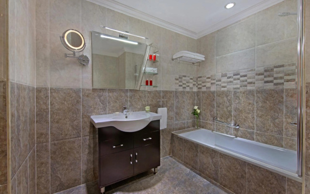 Ezdan Hotel Residence