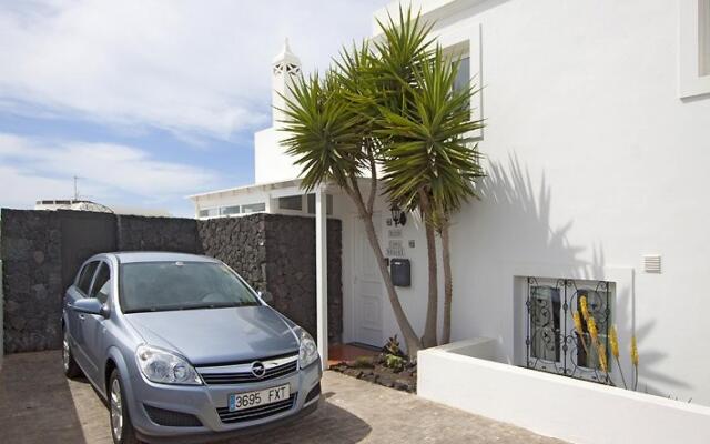 Seajay (L1) In Tias With 3 Bedrooms And 2 Bathrooms