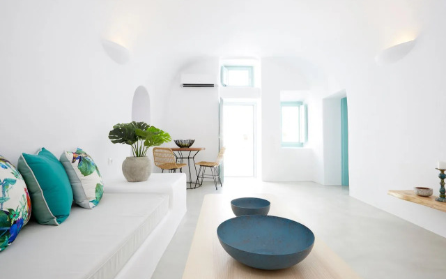 Valsamo Suites