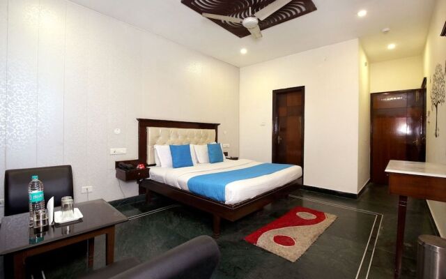 OYO 3987 Hotel Multitech