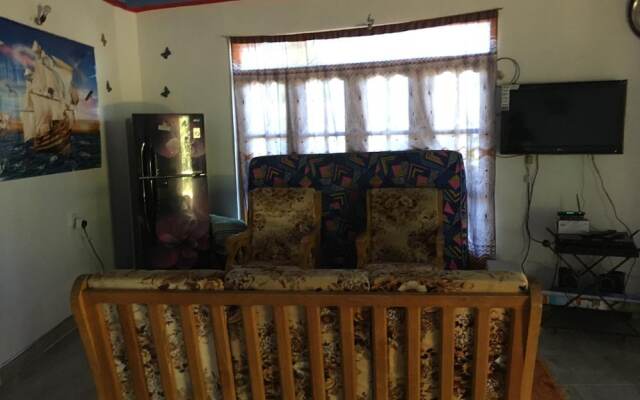 Adisham Village Home