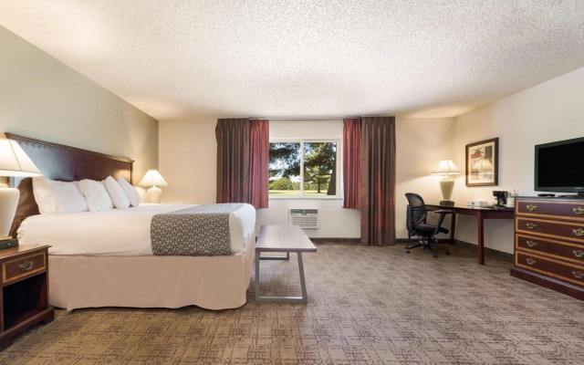 SureStay Hotel by Best Western Thomson