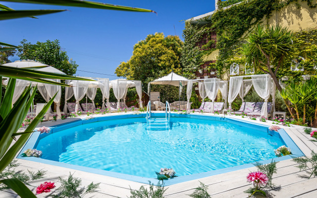 V.A. Boutique Apartments and Suites
