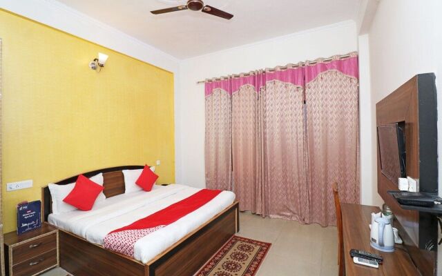 OYO 5589 Pine Oak Resort