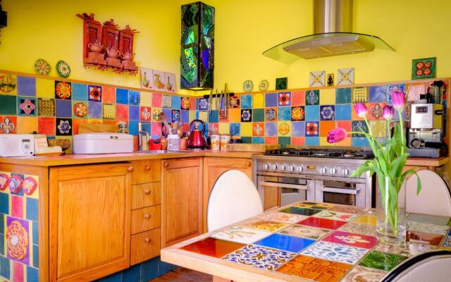 The Ceramic House
