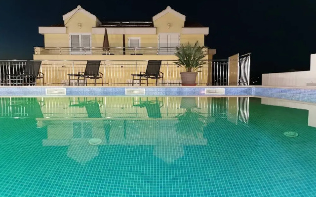 Apartments Villa Moonlight