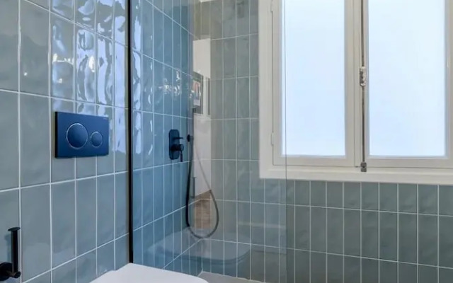 Apollonos Meno B C 12 ppl