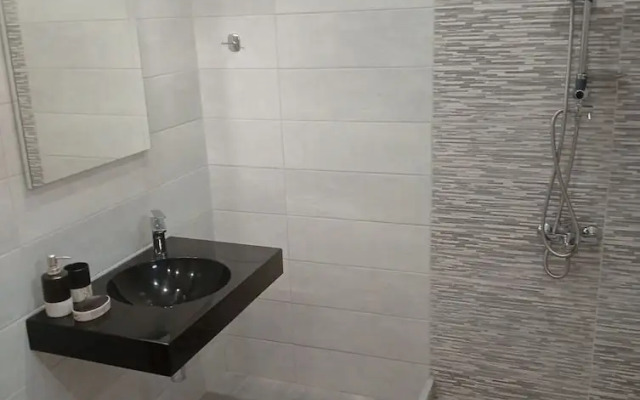 Nea Vrasna Sun House