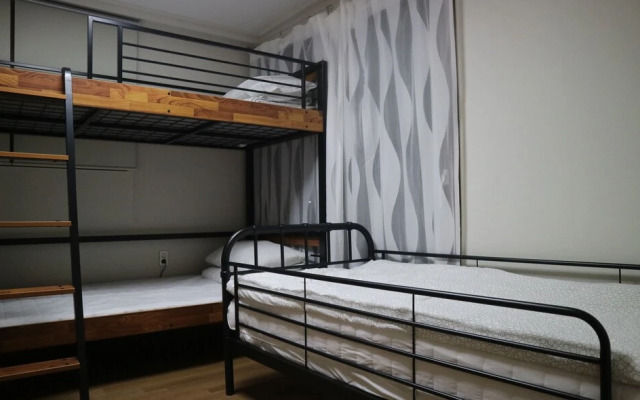 Hue Guesthouse