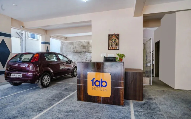 Fabhotel Perams Grand Inn