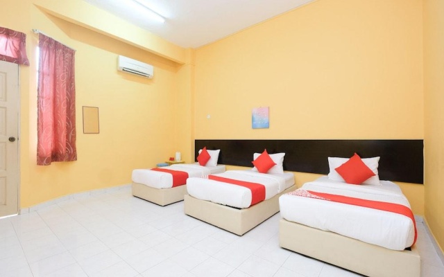 OYO 89694 de Lodge Hotel – Guest Rooms – Kuantan