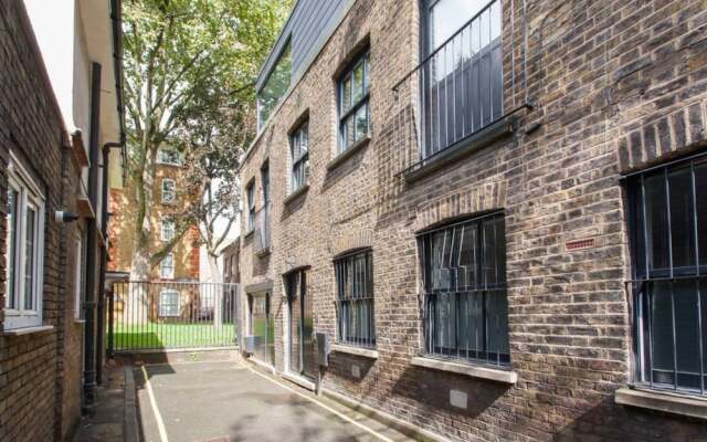 Luxury penthouse on Old Street