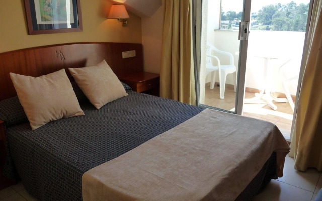 Hotel Atalaya II