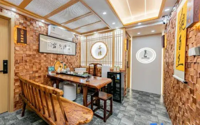 Putuo Mountain Guanzizai Homestay (Puji Temple)