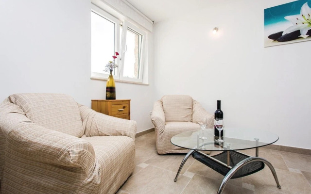 Amazing Home in Krk With Wifi and 2 Bedrooms