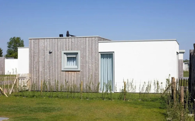 Bungalow at Nieuwvliet Bad Beach Resort
