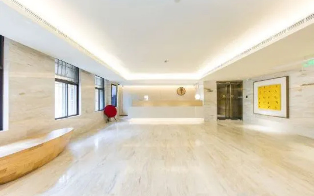 Ji Hotel (Shanghai Bund Ningbo Road)