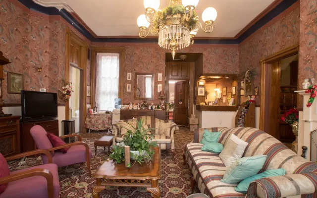 Biltmore Suites Hotel