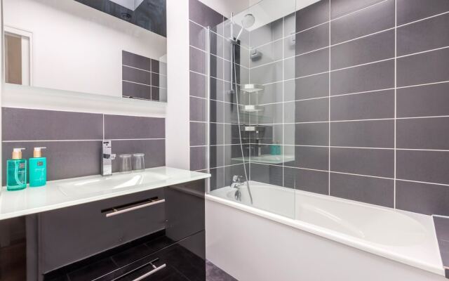 Au Chat Qui Dort Lille - Villa Gounod