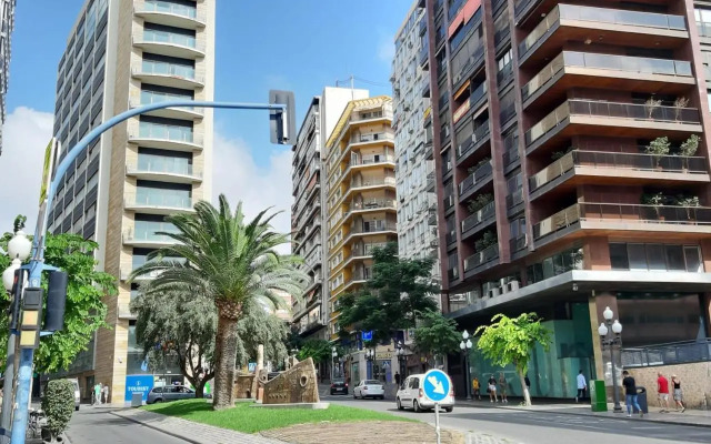 Apartamento Grande-Centro Barrio Playa