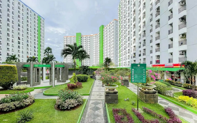 OYO 498 Green Lake View Ciputat