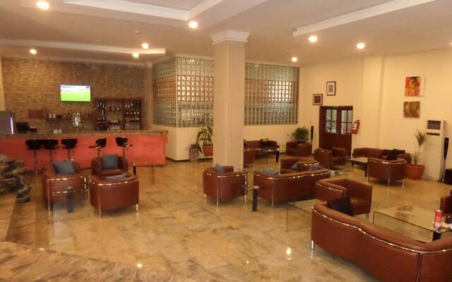 Golden Tulip Lagos Airport Hotel