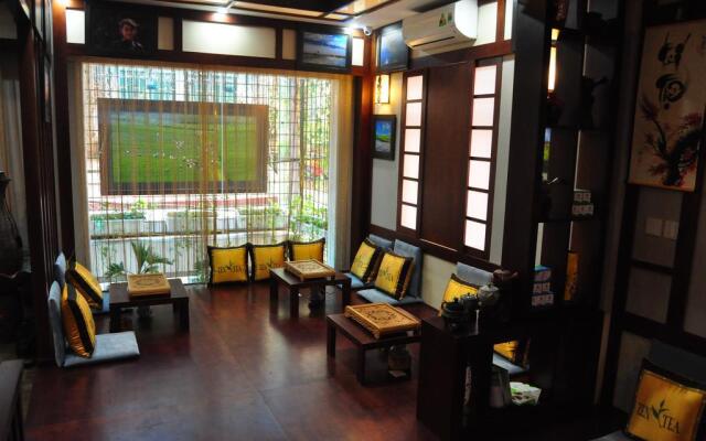 Tea Hotel