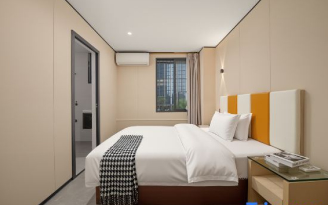 Shenzhen Yuanfeng Apartment (Yifang Tiandi Longhua Metro Station)