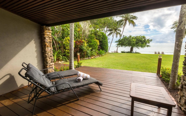 Turtle Cove Beach Resort - Adults Only