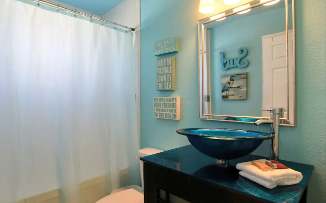 Blue Lagoon 307 by RedAwning