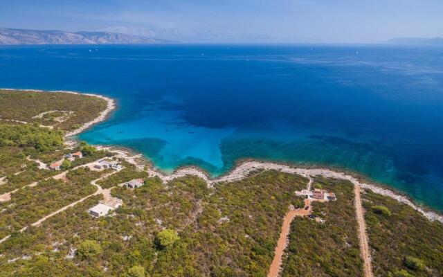 Private Bay Residence