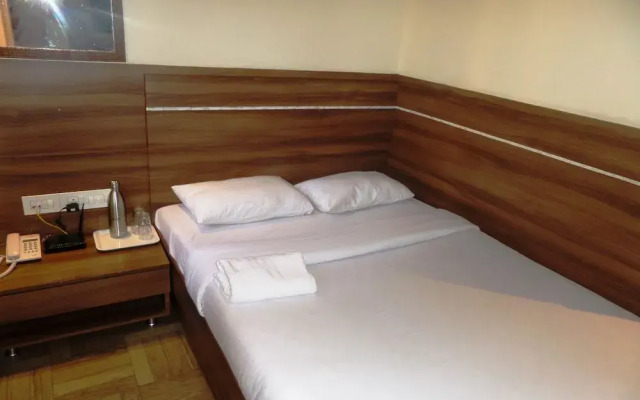 Hotel Rajvikas Residency