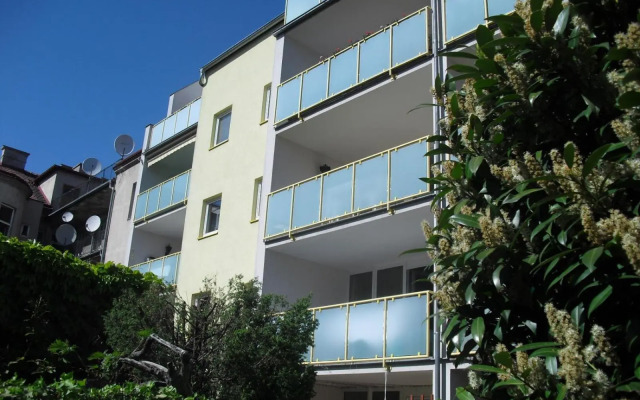 Serviced Apartment with Sunny Balcony