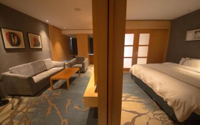 Climb Hotel