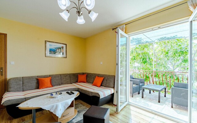 Awesome Apartment in Orebic With 2 Bedrooms and Wifi