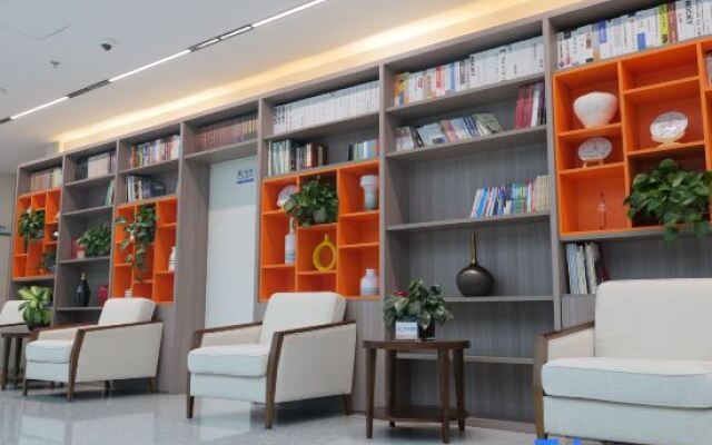 Xining Haihu New District Shanxiao Yipin Hotel