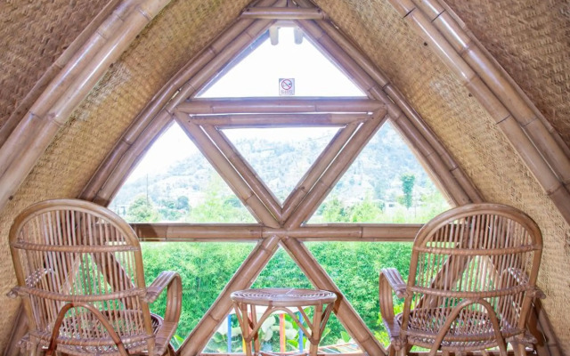 Villa ChavaMinerva Bambu - Lembang