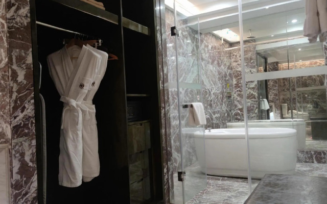 Nature Hotel Four Seasons
