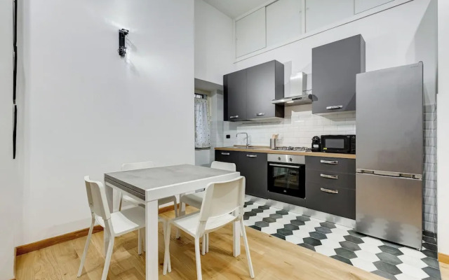 3-Bedroom Home Near Trastevere Station