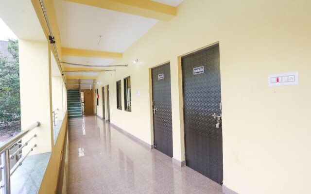 OYO Flagship 28685 Hotel Villaggio